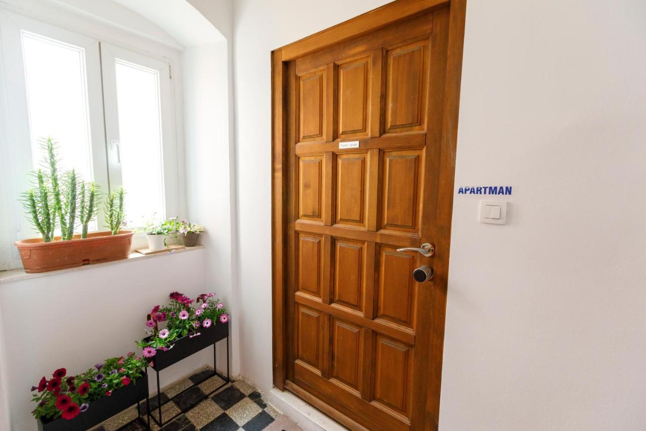 Apartment Grace, Feel At Home - Away From Home Split Zewnętrze zdjęcie